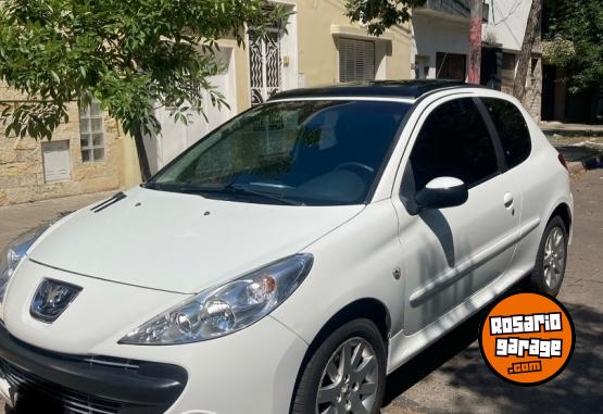 Autos - Peugeot 207 3p XT full 2011 Nafta 120000Km - En Venta