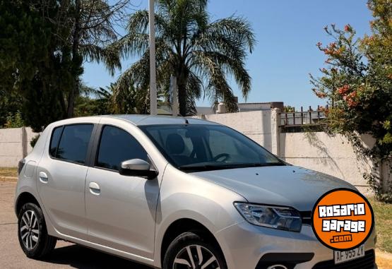 Autos - Renault Sandero Intens 2023 Nafta 35000Km - En Venta