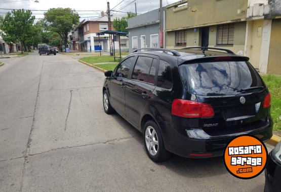 Autos - Volkswagen Suran 2012 GNC 111111Km - En Venta