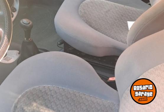 Autos - Ford Ka 1.3 1997 Nafta 200000Km - En Venta