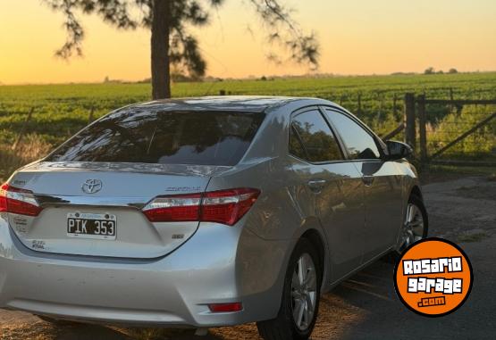 Autos - Toyota Corolla 2015 GNC 230000Km - En Venta