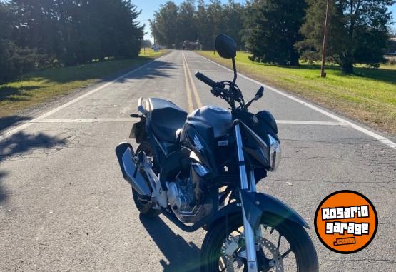 Motos - Honda cb twister 250 2020 Nafta 6700Km - En Venta
