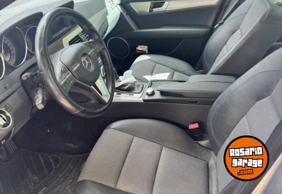 Autos - Mercedes Benz C250 2012 Nafta 103000Km - En Venta