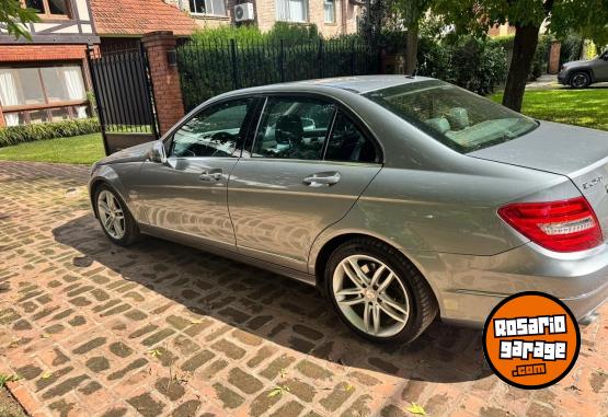 Autos - Mercedes Benz C250 2012 Nafta 103000Km - En Venta