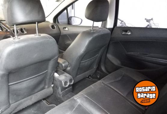 Autos - Peugeot 408 2013 Nafta 180000Km - En Venta