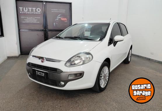 Autos - Fiat Punto essence 2014 Nafta 186000Km - En Venta