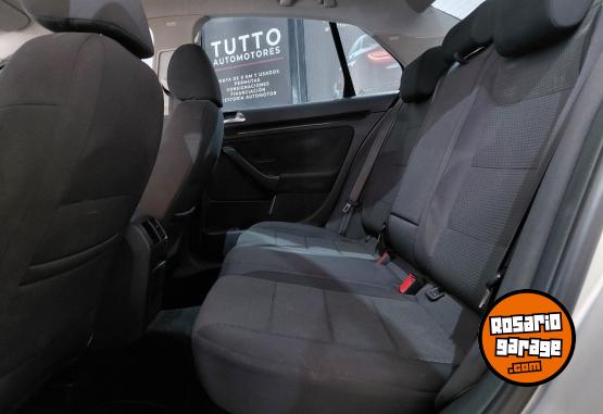 Autos - Volkswagen Vento Advance 2010 Nafta 236000Km - En Venta