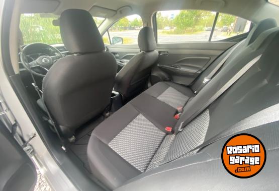 Autos - Nissan Versa Sense 1.6 CVT 2021 Nafta 42000Km - En Venta