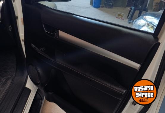 Camionetas - Toyota Hilux 2016 Diesel 219000Km - En Venta