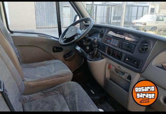 Utilitarios - Renault Master 2011 Diesel 350000Km - En Venta