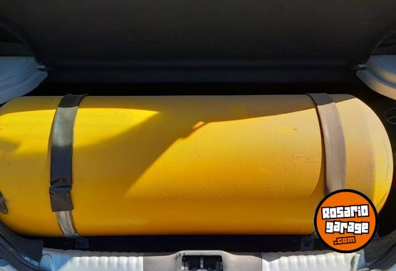 Autos - Volkswagen Gol trend 2012 GNC 147000Km - En Venta