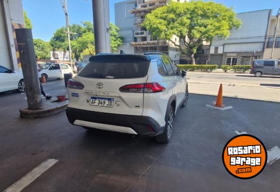 Autos - Toyota Corolla Cross 2022 Nafta 80000Km - En Venta