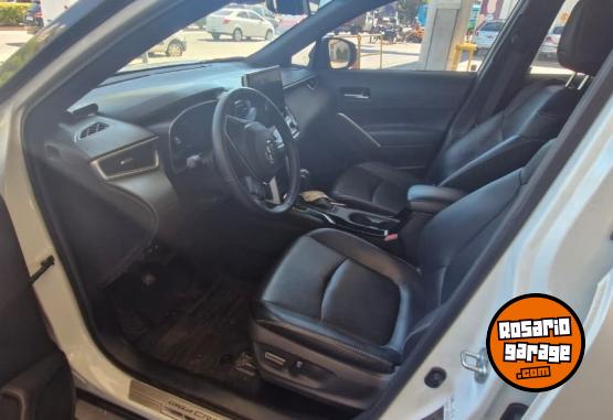 Autos - Toyota Corolla Cross 2022 Nafta 80000Km - En Venta