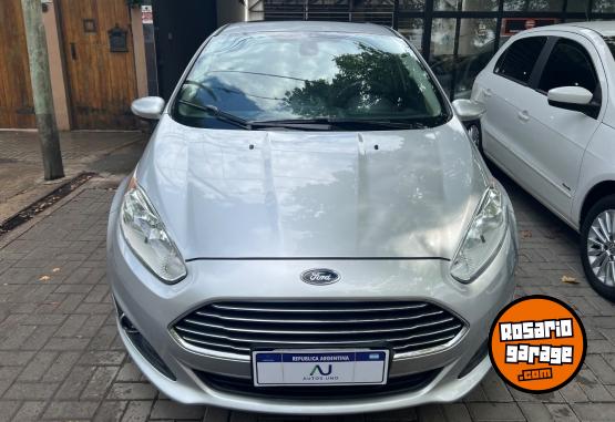 Autos - Ford Fiesta Titanium 2015 Nafta 48000Km - En Venta