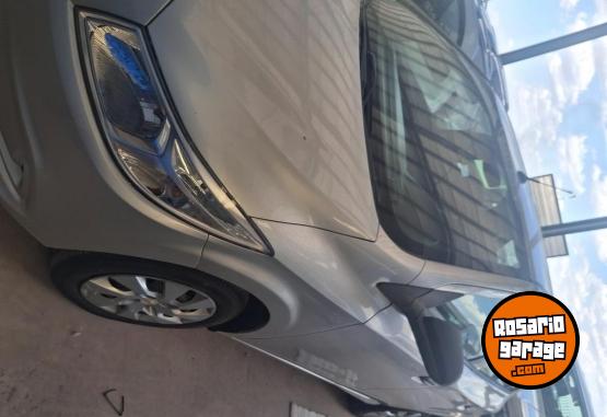 Autos - Chevrolet Onix 2014 Nafta 89200Km - En Venta