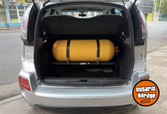 Autos - Citroen C3 Picasso 2013 GNC  - En Venta