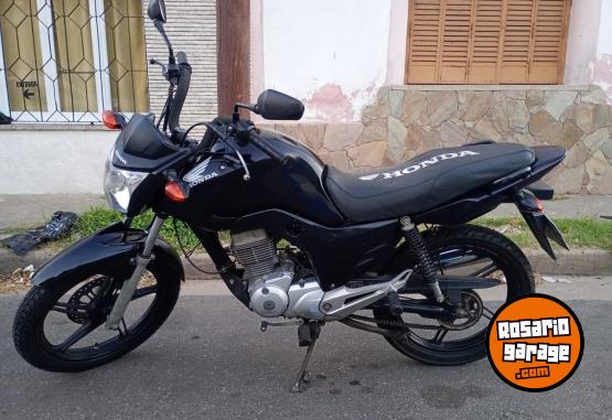 Motos - Honda New titan 150 2018 Nafta 43000Km - En Venta