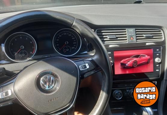 Autos - Volkswagen Golf 2018 Nafta 81000Km - En Venta