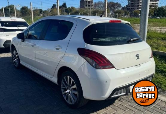 Autos - Peugeot 308 2021 Diesel 72000Km - En Venta