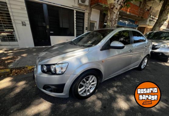 Autos - Chevrolet sonic 2014 GNC 197000Km - En Venta