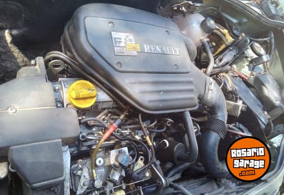 Utilitarios - Renault 2000 diesel 2000 Diesel 111111Km - En Venta