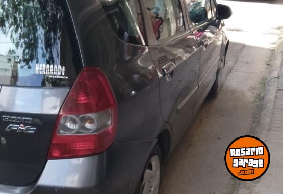 Autos - Honda FIT 2006 Nafta 150000Km - En Venta