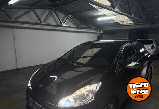 Autos - Peugeot 208 Feline 2016 Nafta 95000Km - En Venta
