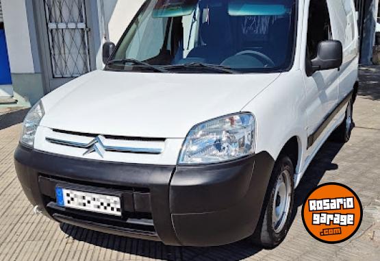 Utilitarios - Citroen BERLINGO 1.6 HDI 2017 Diesel 59750Km - En Venta
