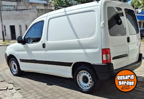 Utilitarios - Citroen BERLINGO 1.6 HDI 2017 Diesel 59750Km - En Venta