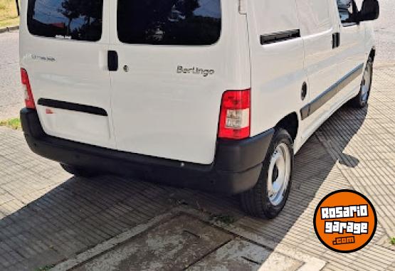 Utilitarios - Citroen BERLINGO 1.6 HDI 2017 Diesel 59750Km - En Venta