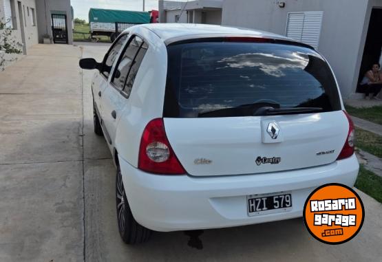 Autos - Renault Clio 2009 Nafta 135000Km - En Venta