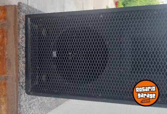 Instrumentos Musicales - Parlantes ZKX 600 watss Mas caja 12" - En Venta