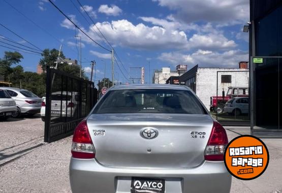 Autos - Toyota ETIOS 1.5 XS 2015 Nafta  - En Venta