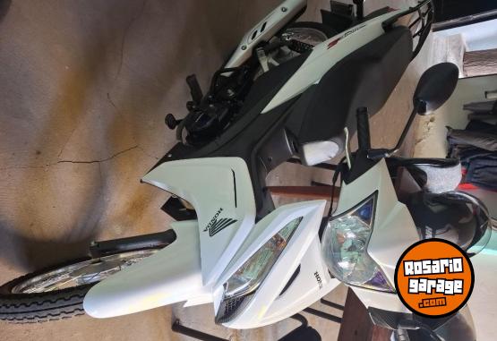 Motos - Honda Wave 2024 Nafta 4300Km - En Venta