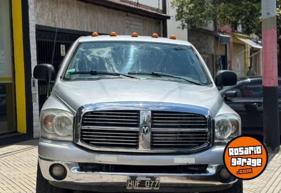 Camionetas - Dodge RAM 2500 2009 Diesel 220000Km - En Venta