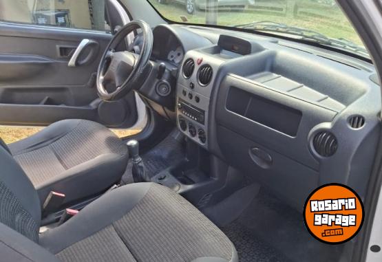 Utilitarios - Peugeot PARTNER HDI 2012 Diesel 92000Km - En Venta