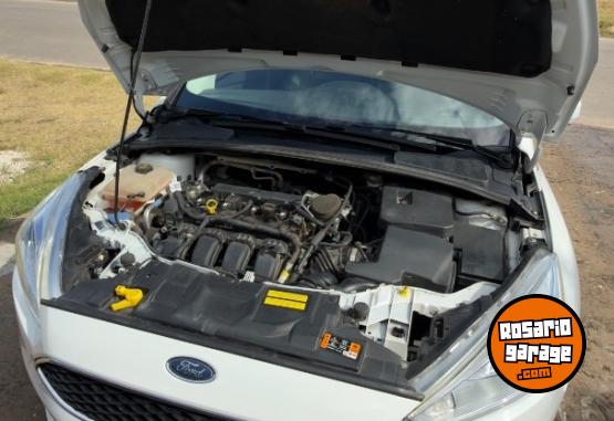 Autos - Ford Focus se plus 2019 Nafta 83000Km - En Venta
