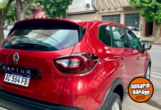 Camionetas - Renault Captur ZEN 2.0 2018 Nafta 70000Km - En Venta