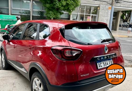 Camionetas - Renault Captur ZEN 2.0 2018 Nafta 70000Km - En Venta
