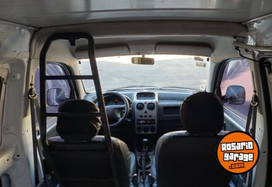 Utilitarios - Citroen Berlingo hdi 2011 Diesel 149000Km - En Venta