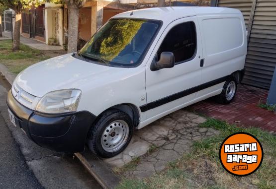Utilitarios - Citroen Berlingo hdi 2011 Diesel 149000Km - En Venta
