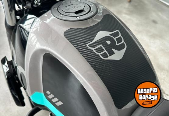 Motos - Royal Enfield HIMALAYAN SCREM 411 2024 Nafta 4062Km - En Venta