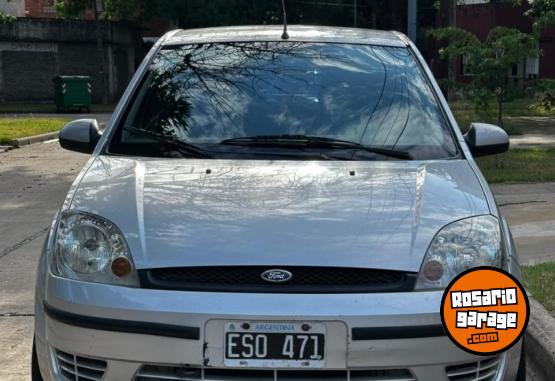 Autos - Ford fiesta 2004 Nafta 137000Km - En Venta