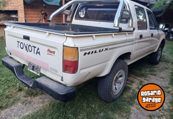 Camionetas - Toyota Hilux 2000 Diesel 111111Km - En Venta