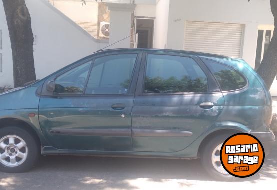 Autos - Renault Megane senic 1998 Diesel 333333Km - En Venta