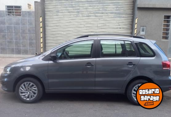 Autos - Volkswagen Suran 2018 Nafta 102500Km - En Venta