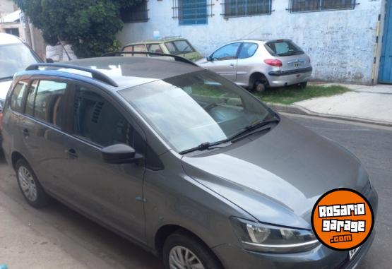 Autos - Volkswagen Suran 2018 Nafta 102500Km - En Venta