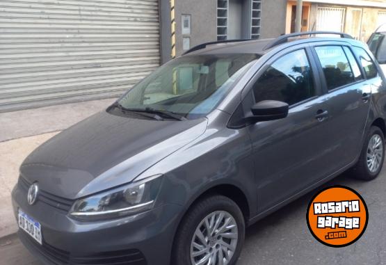 Autos - Volkswagen Suran 2018 Nafta 102500Km - En Venta