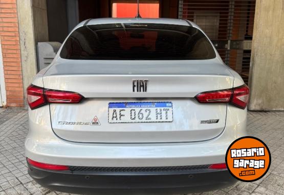 Autos - Fiat Cronos 2021 Nafta 94000Km - En Venta