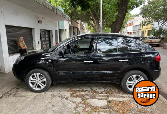 Autos - Renault Koleos privilege 4x4 mt 2011 Nafta 109000Km - En Venta